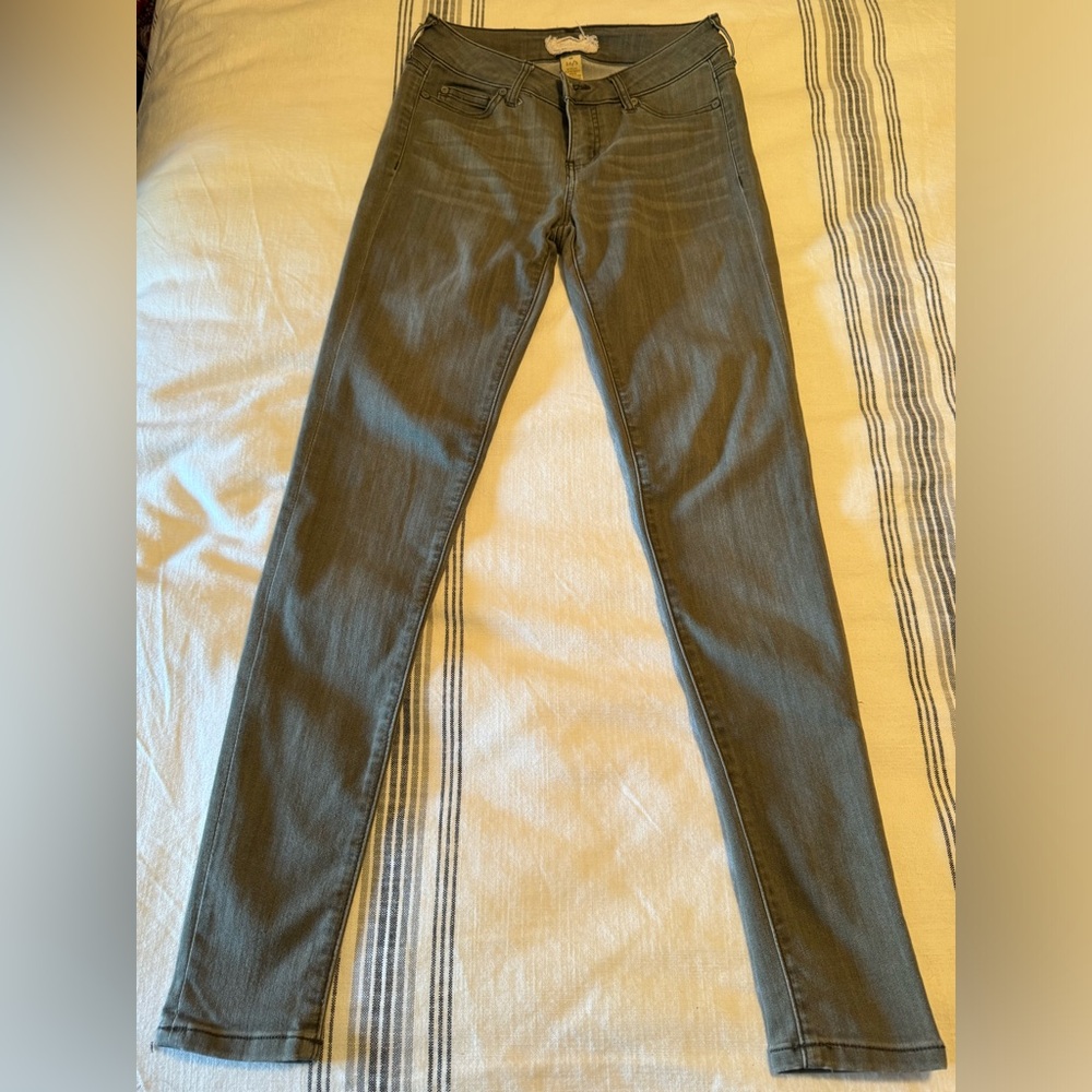 Altar’s State Jeans